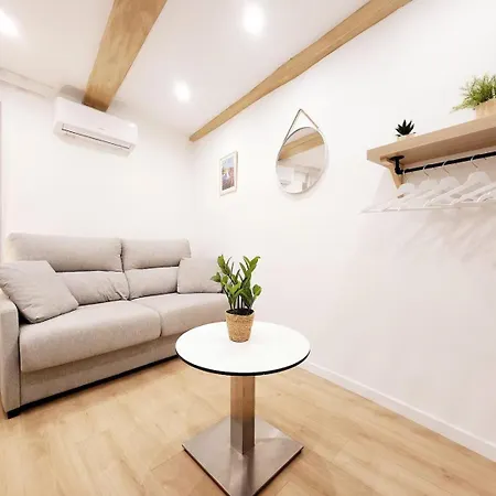 Les Haciendas - 5 Dans Le Viel * Antibes