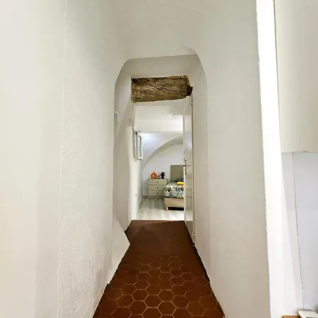 Les Haciendas - 5 Dans Le Viel Appartement