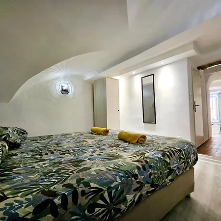 Les Haciendas - 5 Dans Le Viel Apartmán *