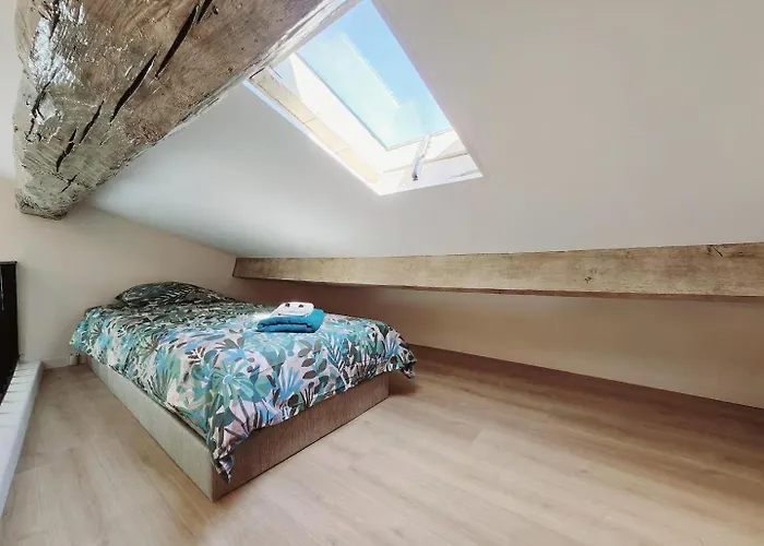 Apartment Les Haciendas - 5 Dans Le Viel Antibes