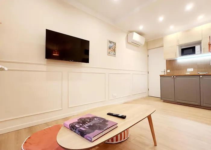 Les Haciendas - 5 Dans Le Viel Antibes