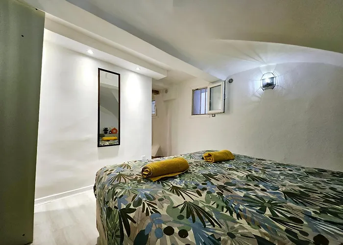 Les Haciendas - 5 Dans Le Viel *